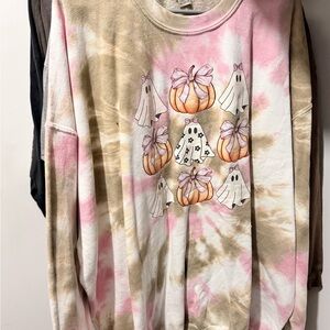 Gildan Pink and Tan Tie-Dye Sweatshirt